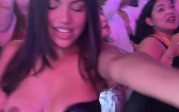 lildedjanet | avocado thottie