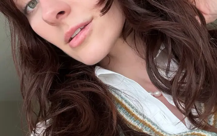 Michaela Jill Murphy / Jessie Flowers