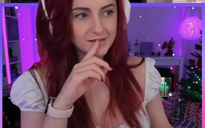 Anniefuchsia