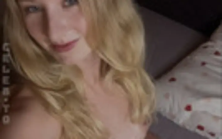 Poolblondii