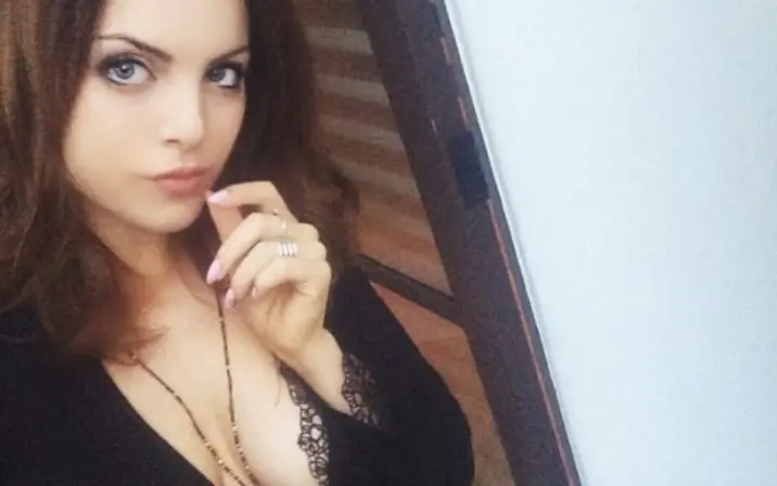 Elizabeth Gillies
