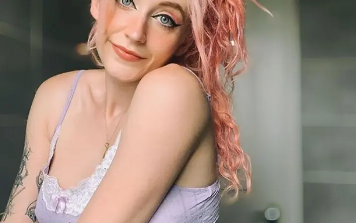 Janet Devlin