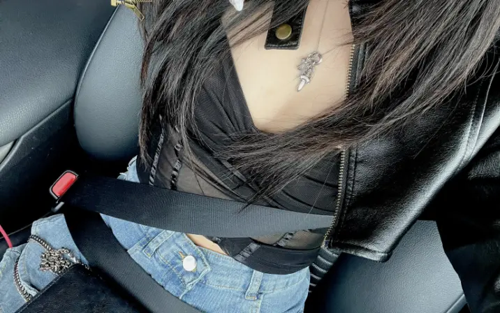 Theresa Nguyen / theresawinnn