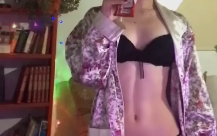 Giulia Ronnchini - ChiniCherry