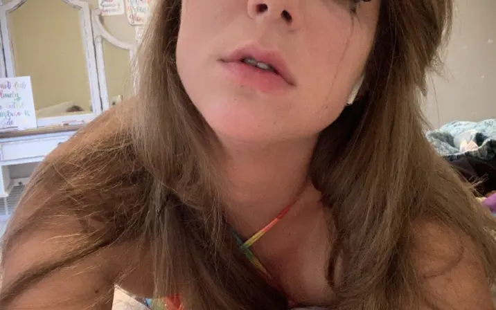 A Throat Goddess / @AThroatGoddess