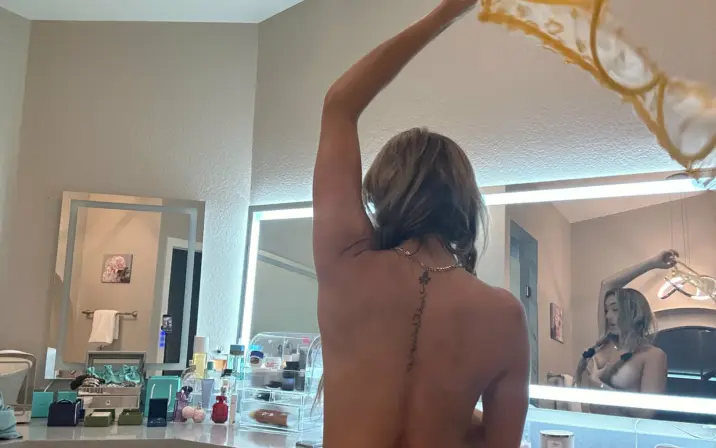 AshleyRayCushman / Kylierayy / KylieXRay / Kylie Ray