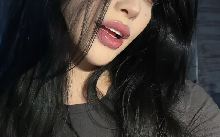 Mahiye Selin / selin.egmn