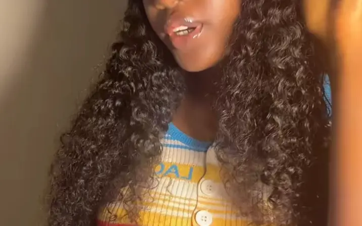 Molly Unruly / itsjust_bigme7 / PondsKira84896 / Barely Seen