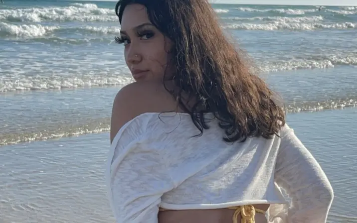 Fat ass teen baddie cyberlis / sanacita