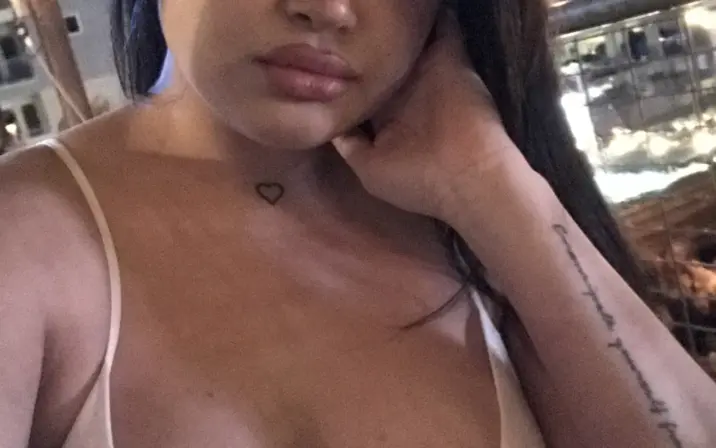 Angel @angelbunz