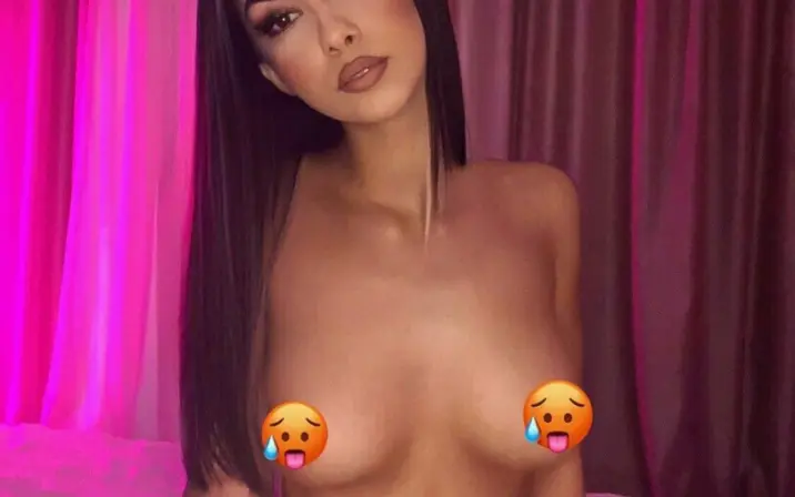 Sophie Rayne, @sophie_foxiee