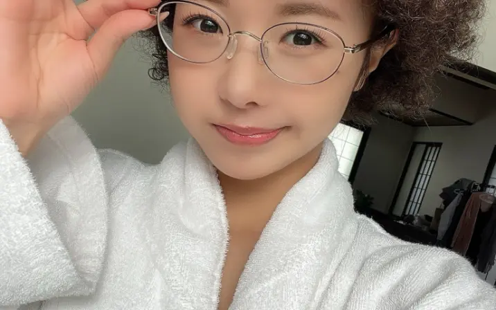 Rio Kuriyama | 栗山莉緒