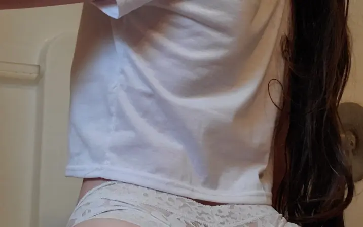 Peachesdoe97 / Nikki Marie / peachesdoe