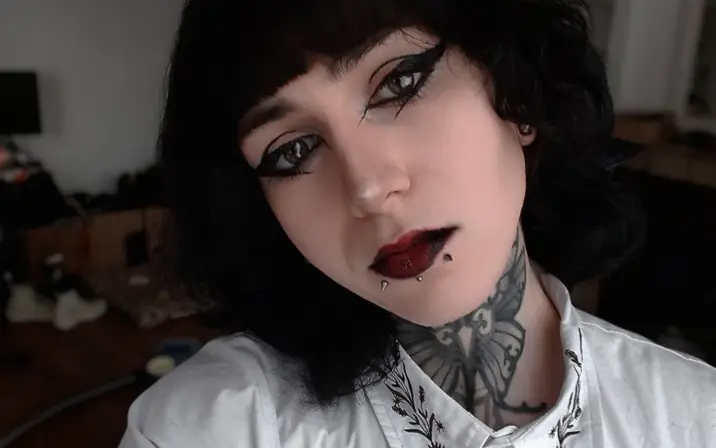 Cuntess Evy evyl_drop