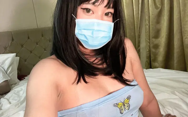 Alisha Halim Himura / snikerdudle