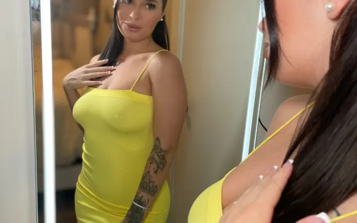 klaykay / secretlykaity