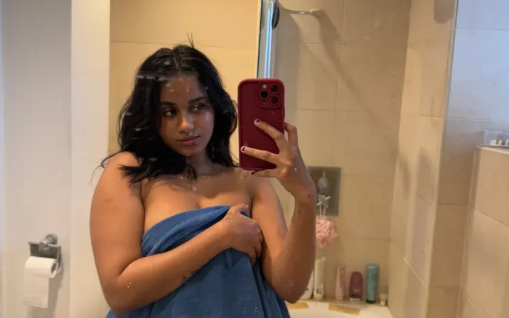 senoritasara / senorita_sara._