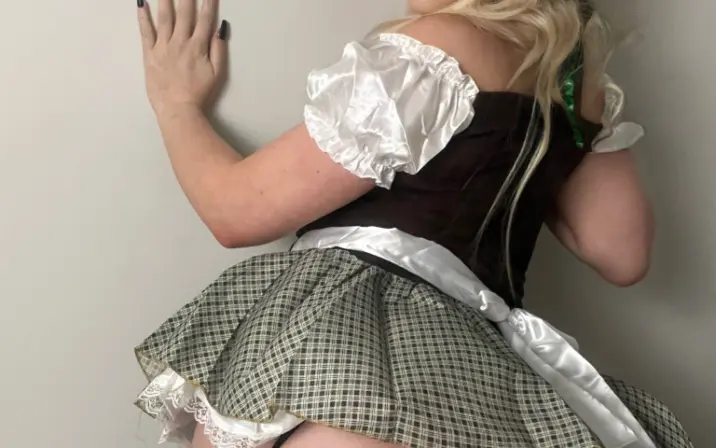 erineevee