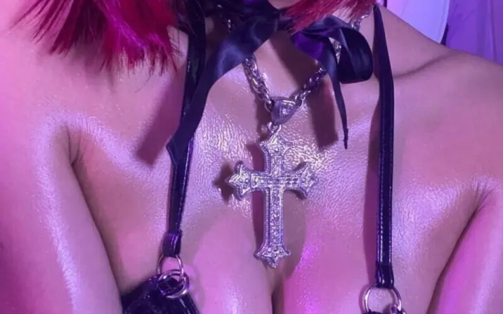 Reina Delic | Reinadoll