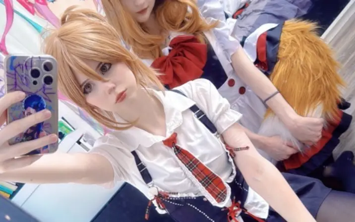 tontasizee / Стасик Сосунов