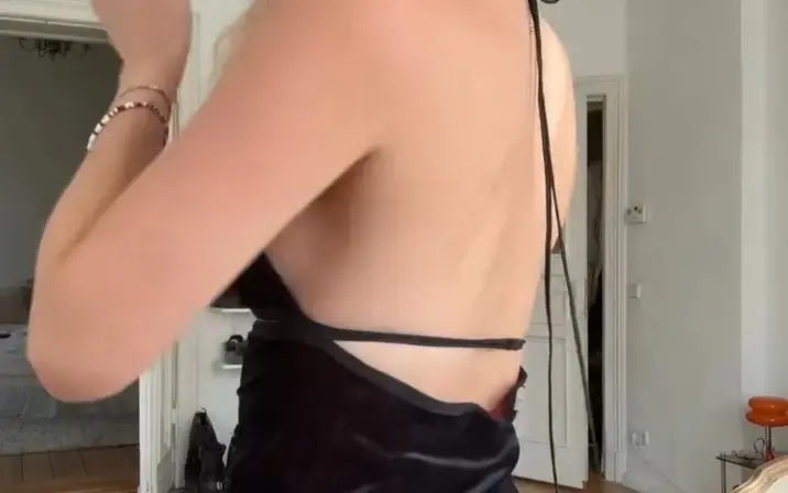 Julia Wulf / juleslw / julesslw