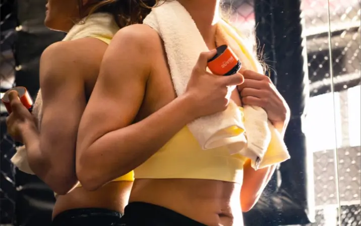 karolina kowalkiewicz / karolinaufc