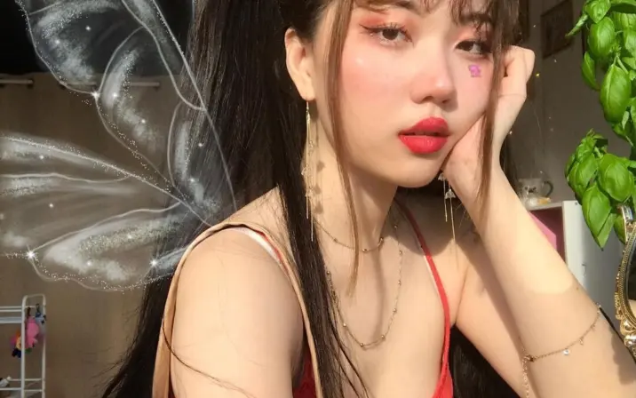 glihttr / fenguiin / Feng