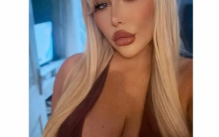 simone_secrets/simone peta/simone gundy