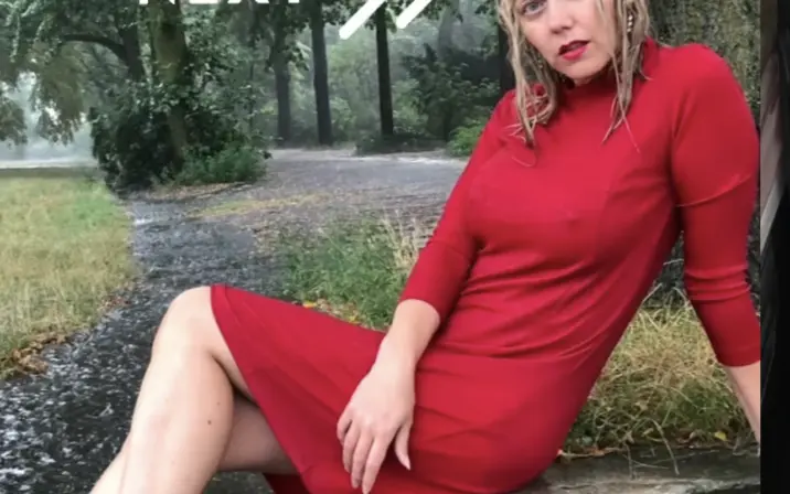 Sexy Julia