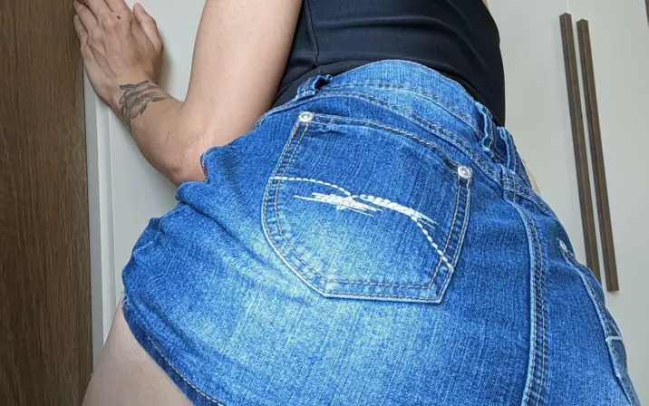 HairyAngela | MilkyBunnyxxx