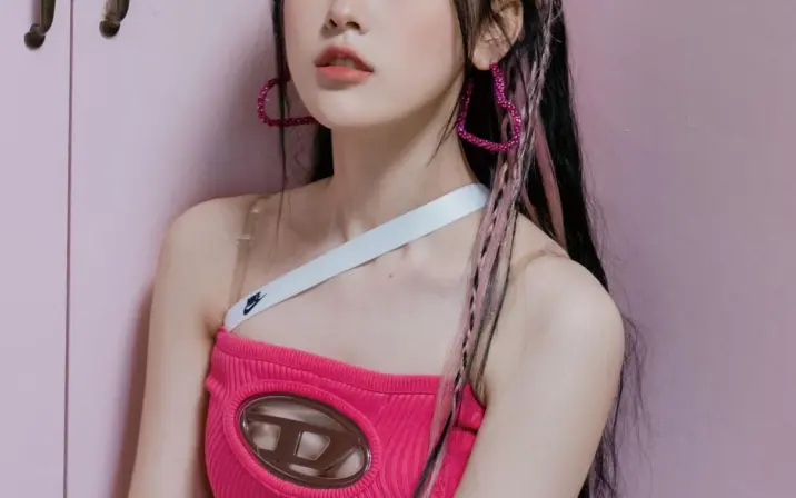 Odd Eye Circle (ARTMS / LOONA)