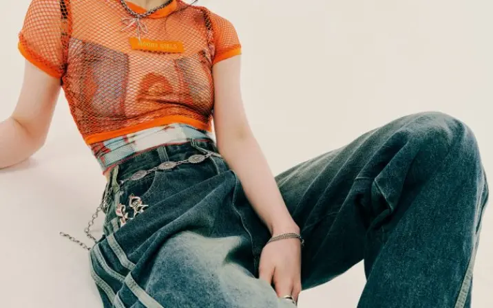 HeeJin (ARTMS / LOONA)