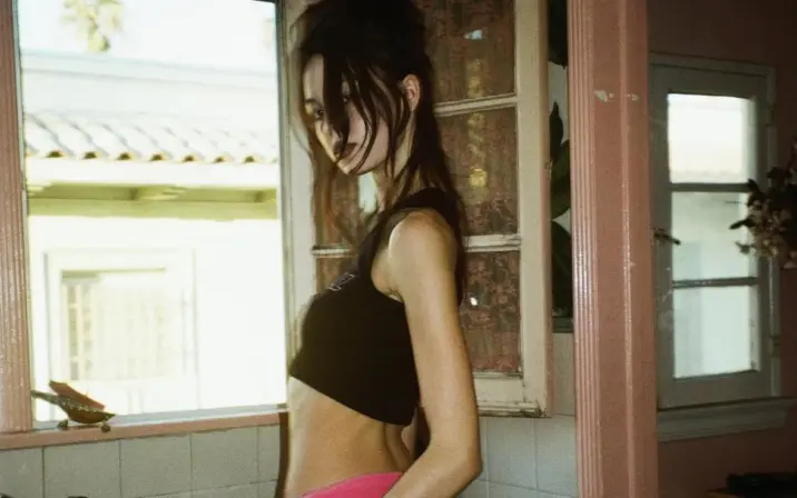 Mazzy Joya / mazzyjoya / petalspliff