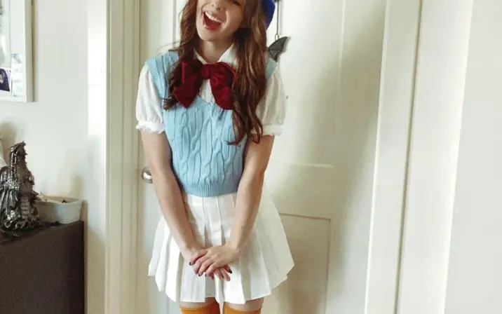 Chelsea Cook / WhoisChelsea