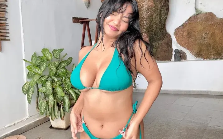 Prakriti Saha / prakritisahaa