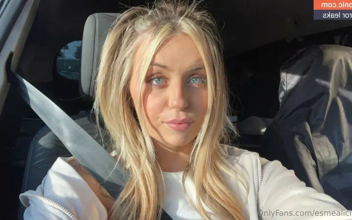 Esme Alicia / esmealiciax / esmealiciaxxx