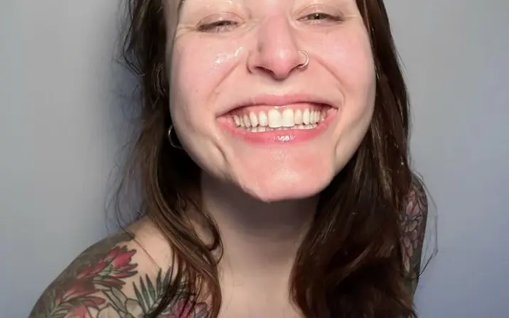 Bunny Barnett / thedolphingirl