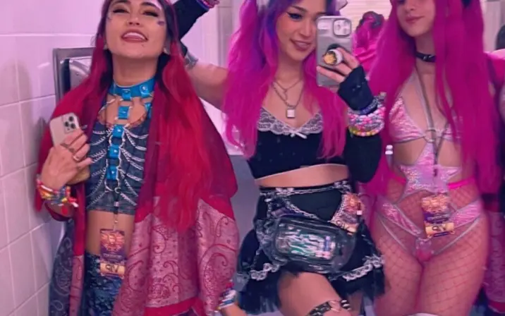 Janebeeb - Jane.beeb - itsjanebee