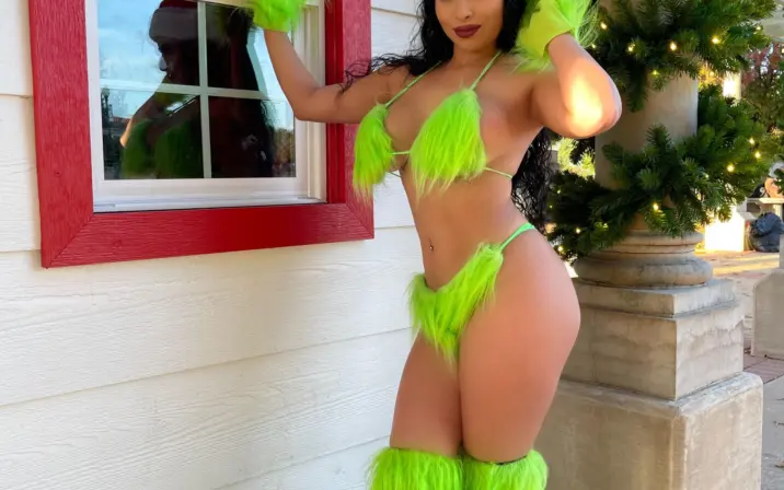 Xochavella