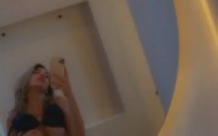 Emmy Corinne - Emmy Elliott - emmycorinne