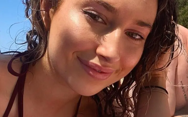 Chloe May / Chlo.mayy / chloandmatt