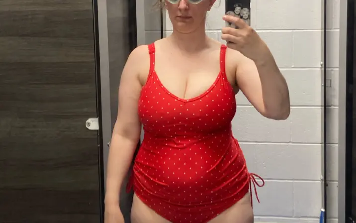 Felicity Ward, The Office AU.