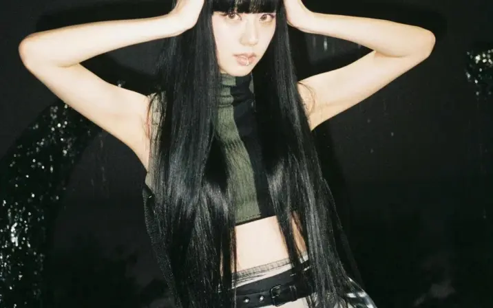 Jisoo  || - BLΛƆKPIИK ( BLACKPINK )