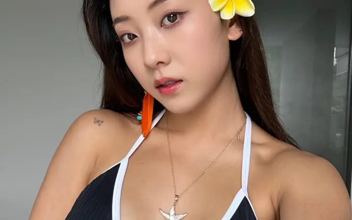 Chang Seungyeon / 장승연 (Ex-CLC)