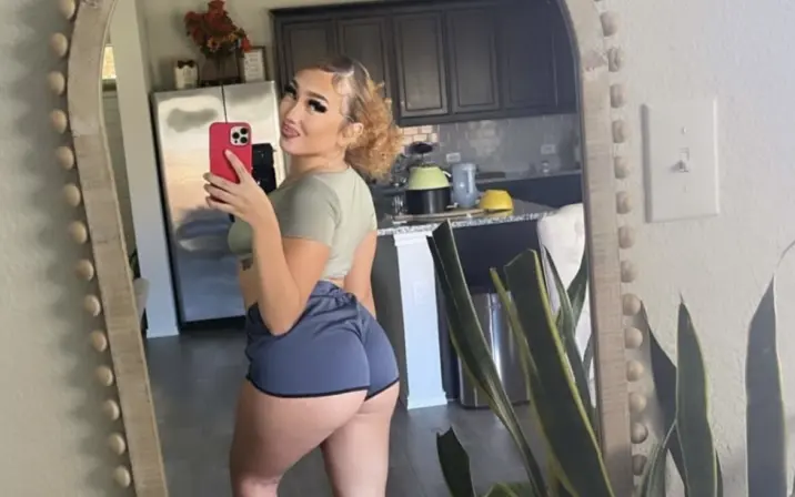 Yasmeen nicole / llil.yas