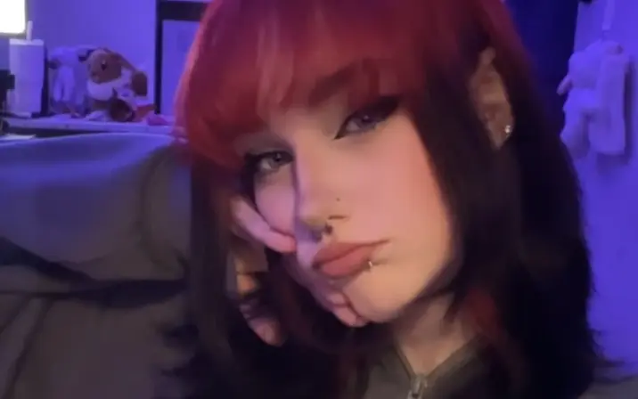 sylvieexo / sylvieesxo / sylvieecos