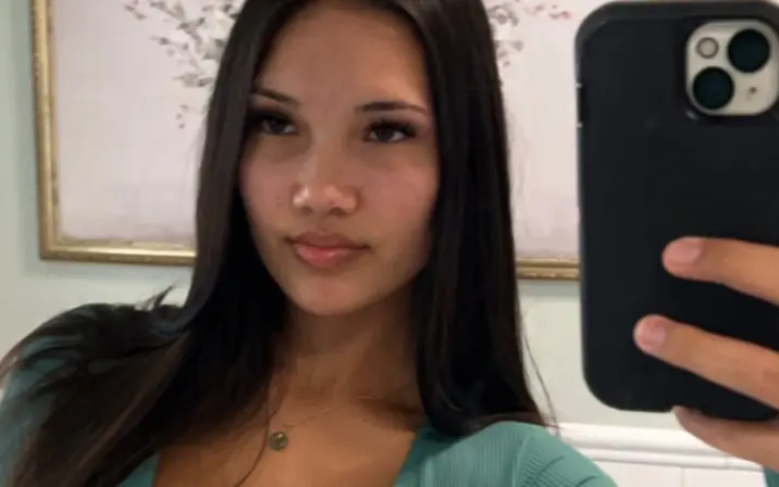 Emme Alcalde, @emmealcalde