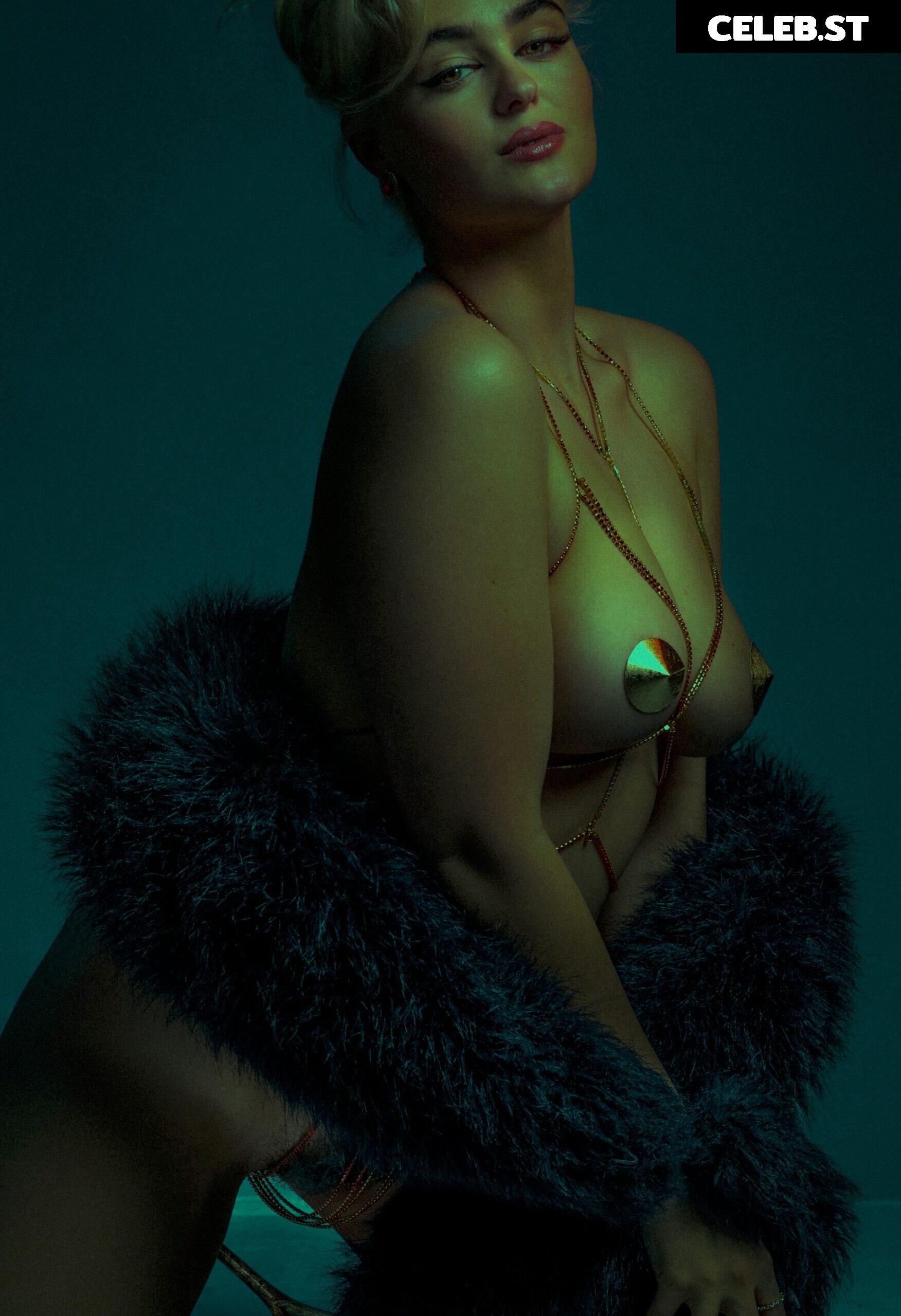 Stefania Ferrario Image 910475