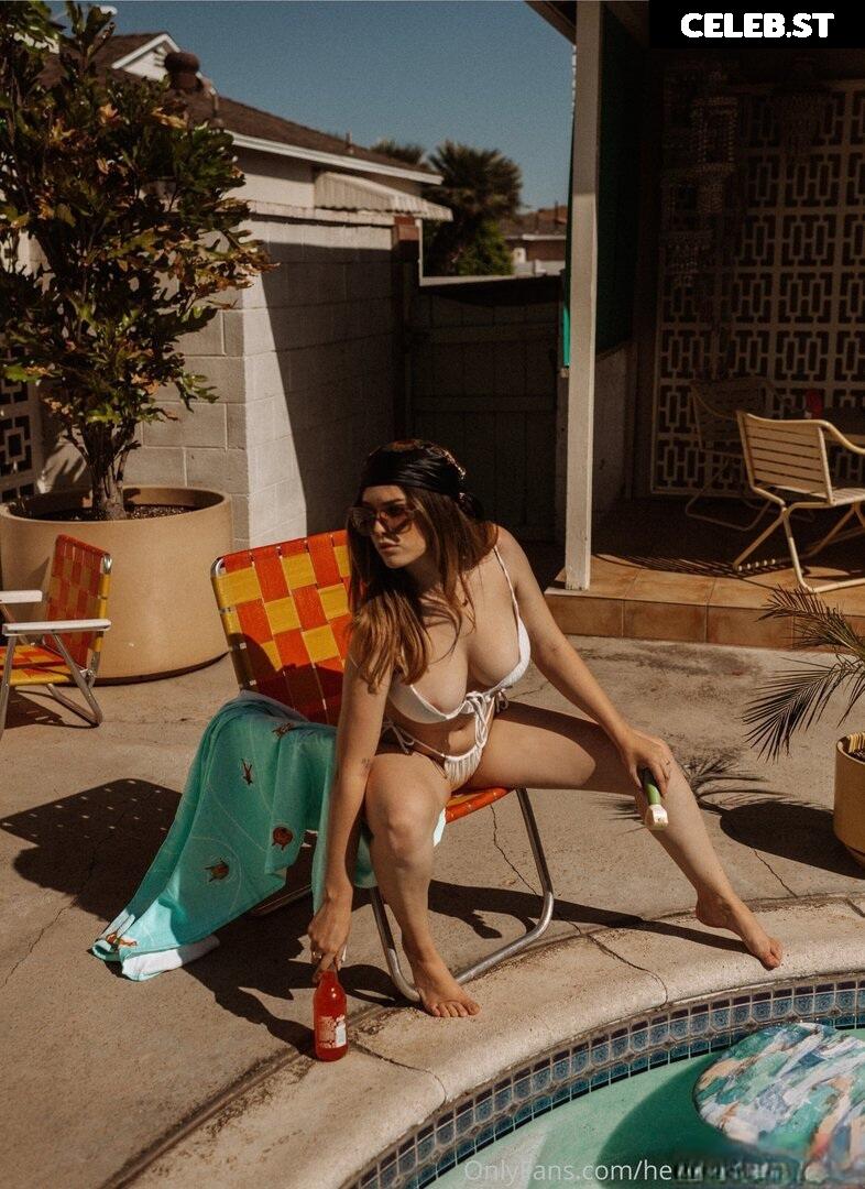 Lauren Summer Image 923344
