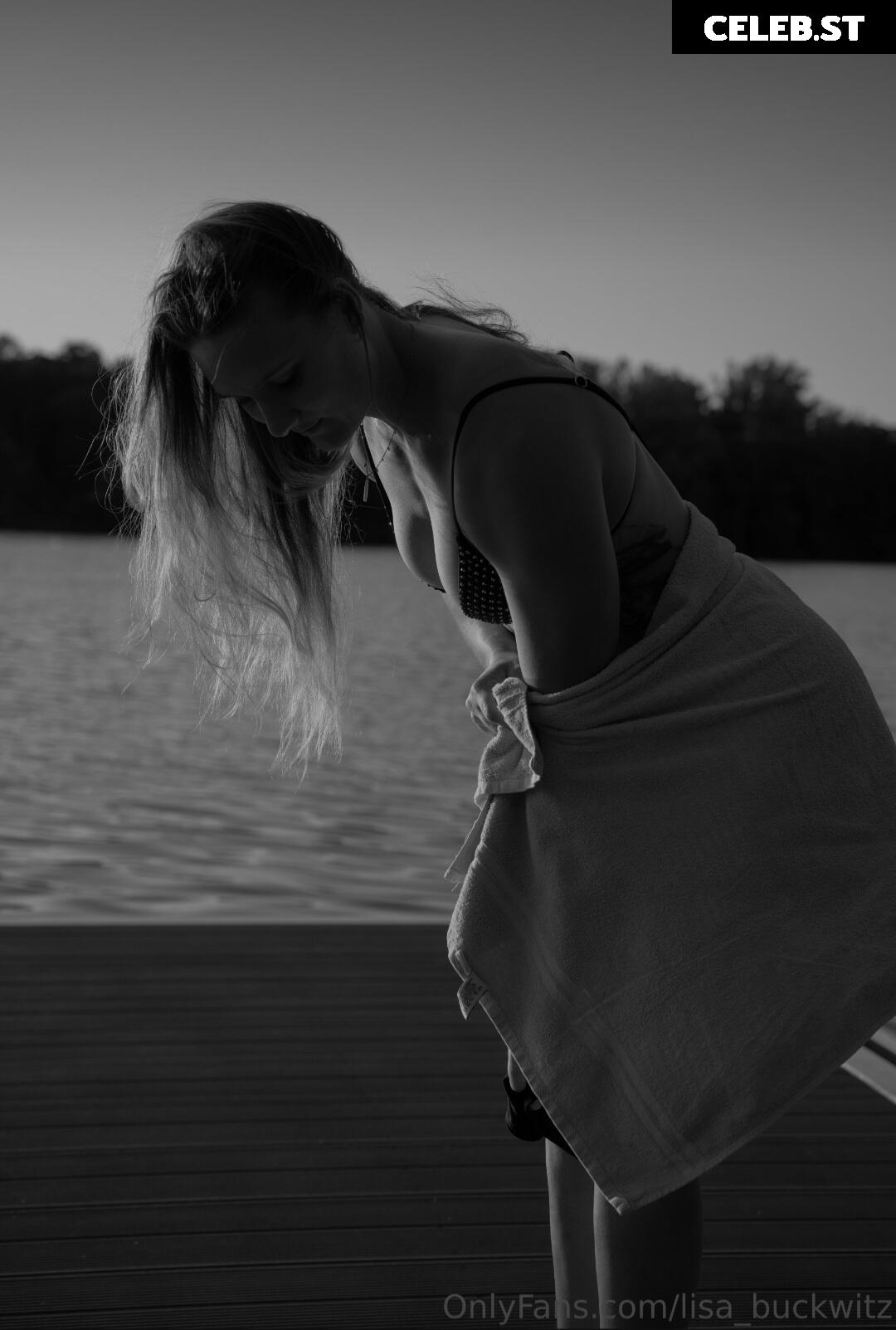 Lisa Buckwitz Image 9885287